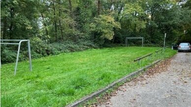 Foto alte Tore ohne Netze am Bolzplatz Franz-Marc-Straße