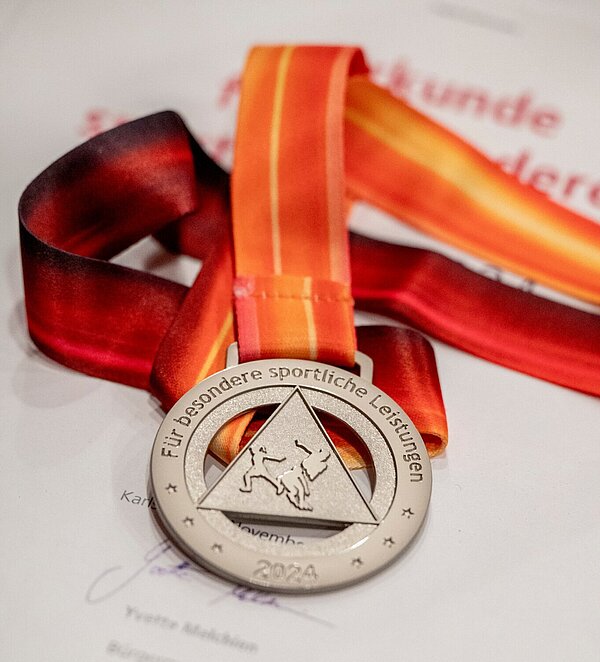 Medaillenregen für 72 junge Athletinnen und Athleten.