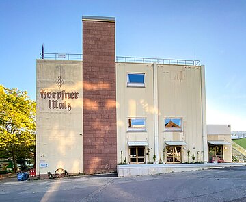 Gebäudeansicht des Malzturm auf dem Karlsruher Hoepfner Areal