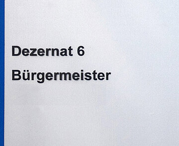 Dezernat 6, Bürgermeister