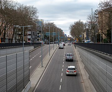 Kreuzung Kriegsstraße - Karlstor - Leopoldstraße