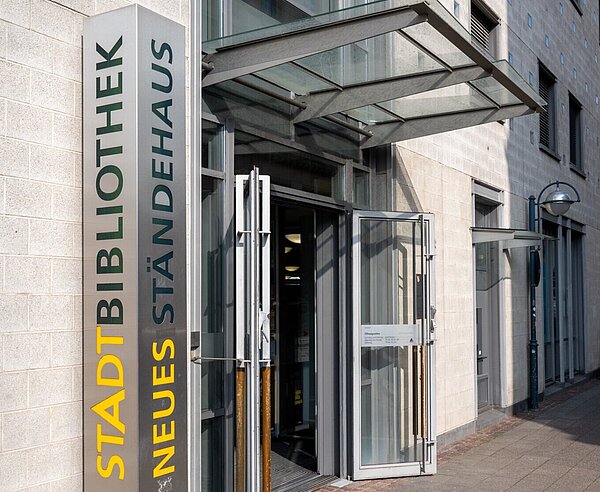 Architektur-Impressionen der Stadtbibliothek