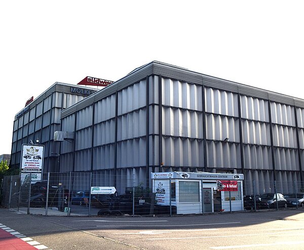 Die frühere Molkereizentrale an der Neureuter Straße soll zum Kulturzentrum West werden und bietet ideale Voraussetzungen für das Bandprojekt