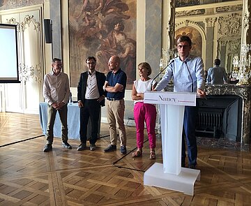 Vetreterinnen und Vetreter der Stadt Nancy und der Stadt Karlsruhe