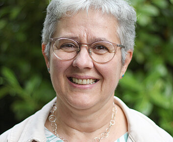 Porträt Karina Langeneckert, Direktorin SJB