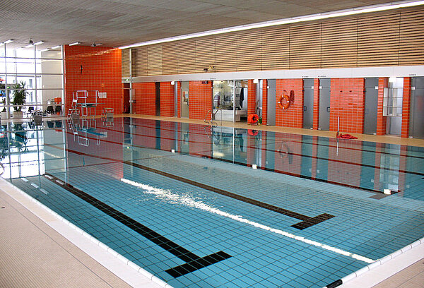 Impression vom Hallenbad in Grötzingen