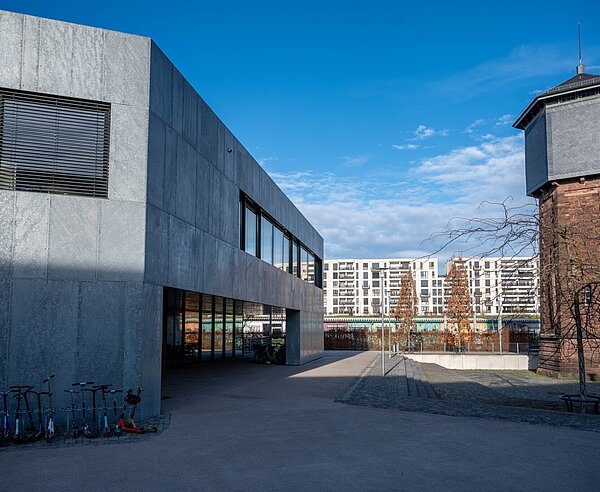 Zu wenig Platz: Die Grundschule am Wasserturm erhält zukünftig ein Konzept für Pädagogische Architektur.