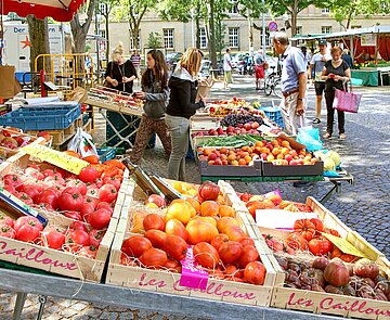 Marktstände auf dem Gutenbergplatz
