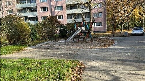 Foto Spielgerät Kreisel am Lohn-Lissen Spielweg III