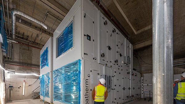 Baustand der Stadthalle im März 2024