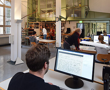 Der Lesesaal des Stadtarchivs