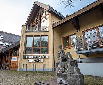 Gebäudeansicht der Begegnungsstätte Grötzingen