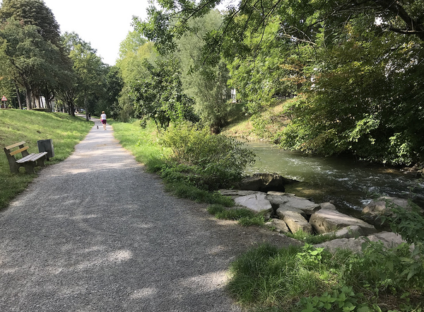 Gehweg am Pfinzufer