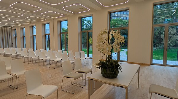 Das Bild zeigt den Karl-Friedrich-Saal II im Markgräflichen Palais Karlsruhe.