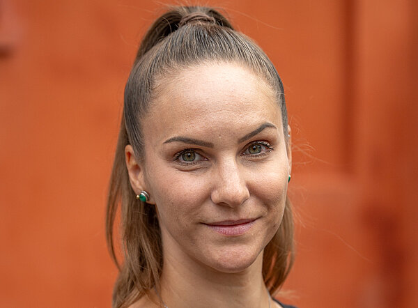 Porträtbild Fabienne Schill