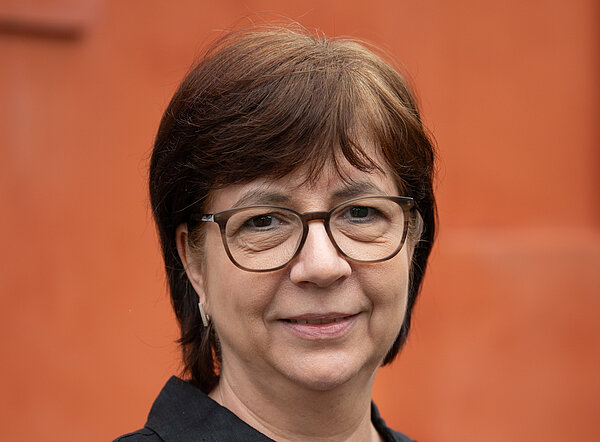 Porträtbild Anette Zimmermann