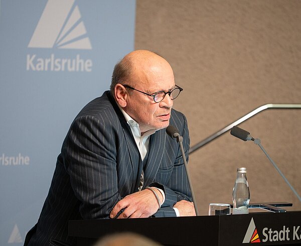 Weniger ich und mehr wir, forderte Mathias Tröndle in seiner Rede.