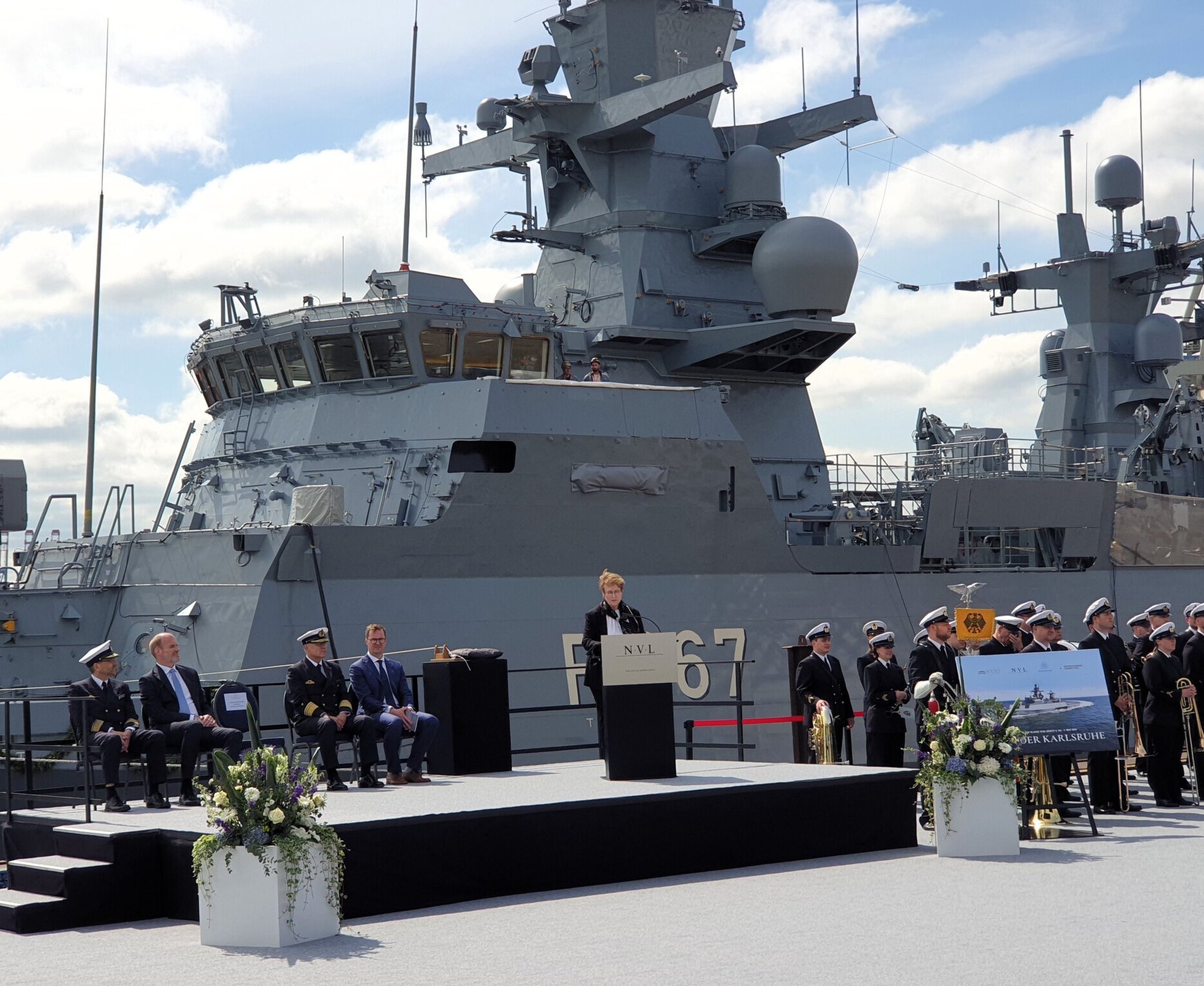 Taufe des neuen Marineschiff Korvette "Karlsruhe"