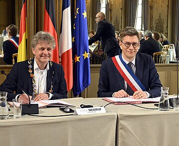 OB Mentrup und OB Klein unterzeichnen Erklärung zur deutsch-französischen Beziehungen