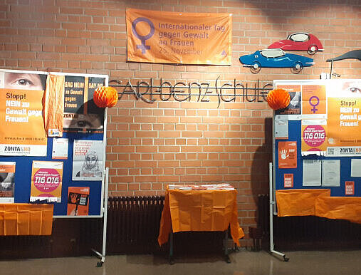 Infostand an der Carl-Hofer-Schule