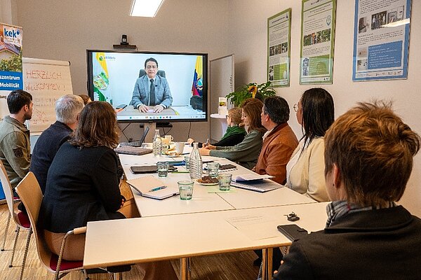 Videogruß des Bürgermeisters in San Miguel de Los Bancos