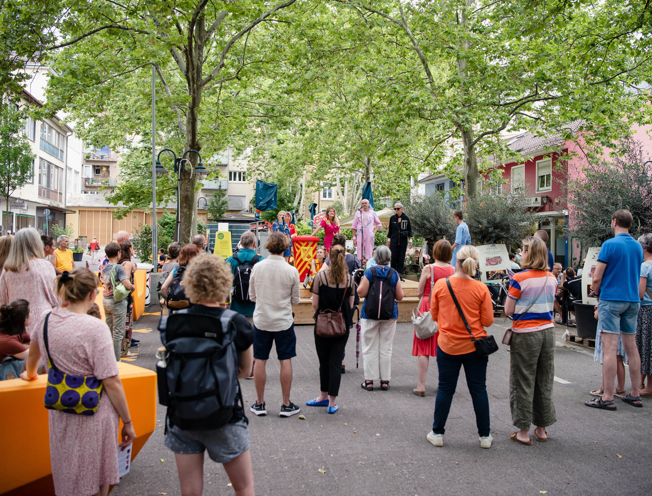 Theaterperformance auf der Bühne