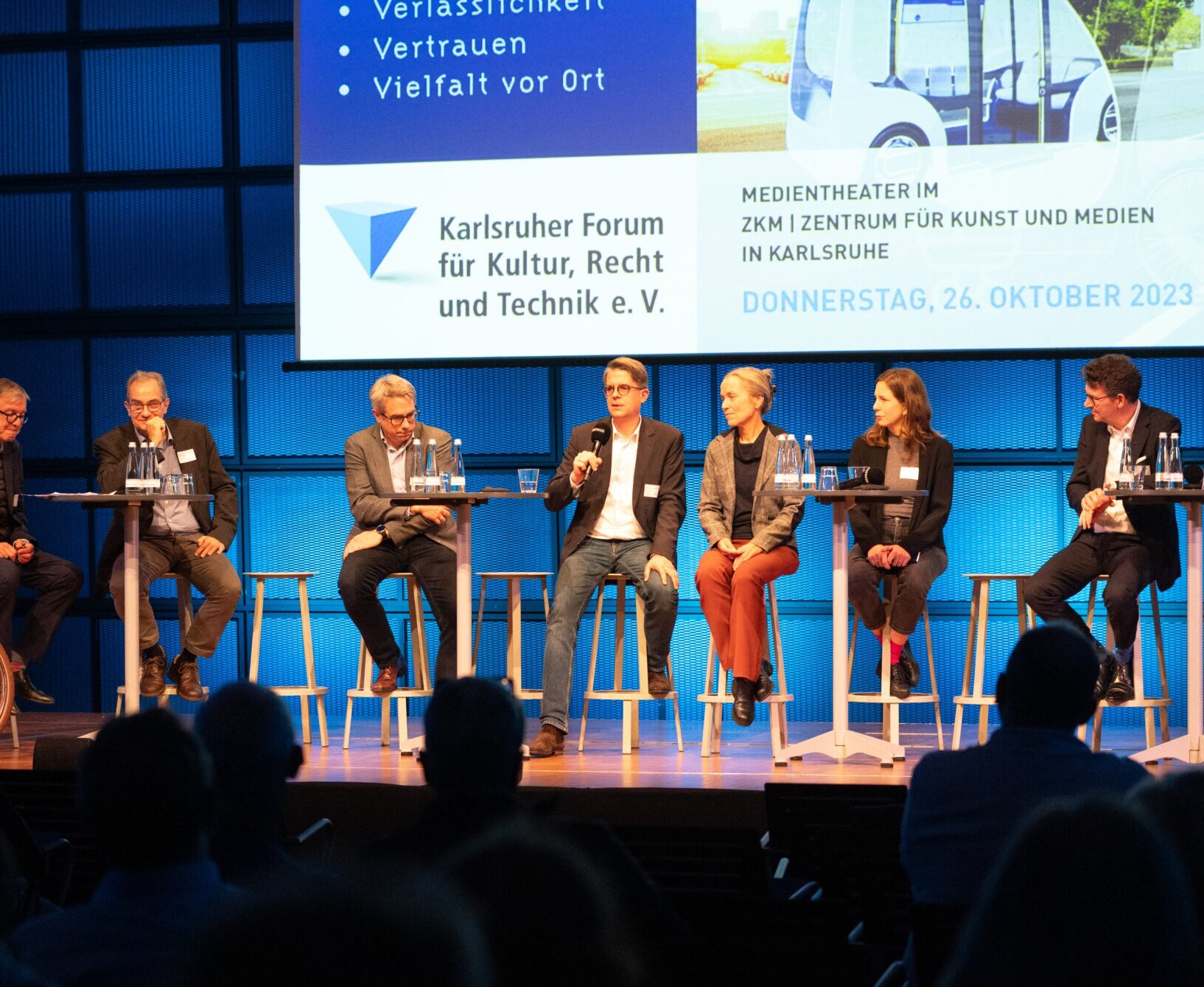 Bei der Jahrestagung im ZKM-Medientheater im vergangenen Oktober stand die Mobilitätswende im Fokus.