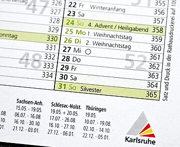 Kalenderausschnitt zeigt die Weihnachtsfeiertage und Silvester