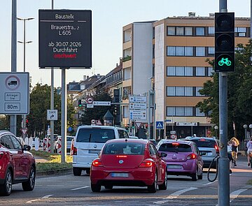Ankündigung für das Infrastrukturprojekt Knoten Kriegsstraße / Brauerstraße / Reinhold-Frank-Straße 
