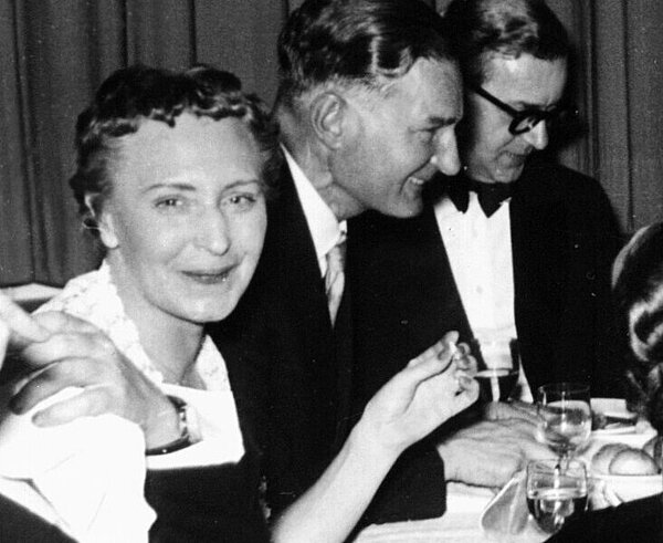 Die ehemalige BGH-Richterin Gerda Krüger-Nieland (MItte)