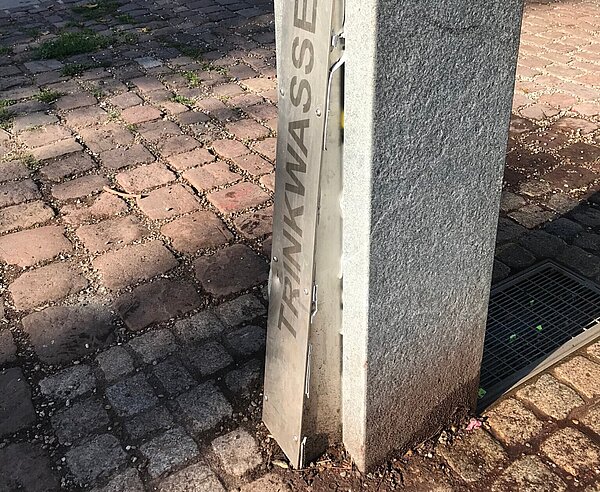 Vandalismus am Trinkwasserbrunnen in der Oststadt