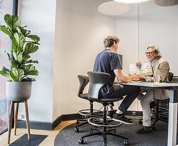 Beratungssituation im Beratungszentrum der Karlsruher Energie- und Klimaschutzagentur – KEK