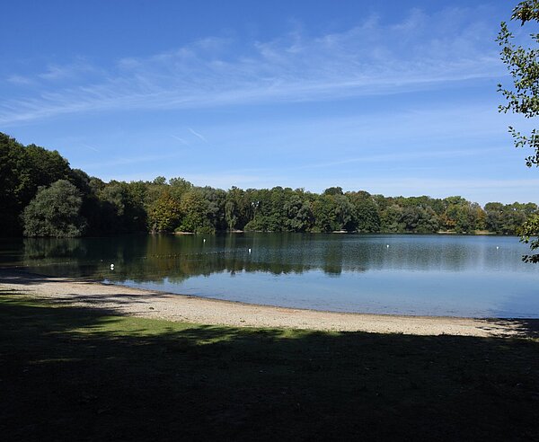 Der Strand am Grötzinger Baggersee
