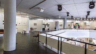 Aufnahme von der 23. Karlsruher Künstlermesse 2017