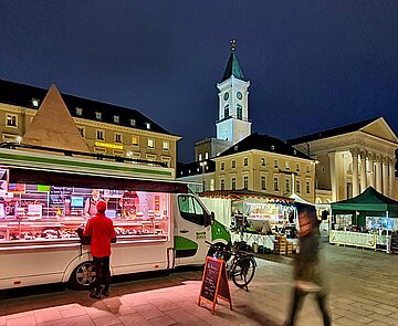 Abendmarkt-Marktplatz-20201111_173037.jpg