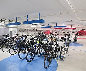 Fahrradparkhaus Karlsruhe Hauptbahnhof
