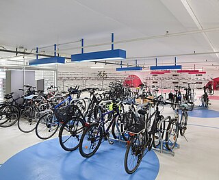 Fahrradparkhaus Karlsruhe Hauptbahnhof