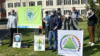 Das Klimabündnis Karlsruhe unterstützt die Fridays for Future-Bewegung.
