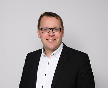 Torben Stieglitz ist neuer Leiter der Karlsruher Wirtschaftsförderung. Der Gemeinderat wählte ihn am 19. März 2024 in nichtöffentlicher Sitzung zum Leiter des städtischen Amtes.