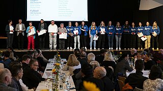Verleihung der Medaillen für besondere sportliche Leistungen in den Bereichen Kegeln (BFS Karlsruhe und GSV Karlsruhe), Fußball (GSV Karlsruhe) und Softball (1. BSC Karlsruhe Cougars).