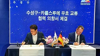 Bürgermeister unterzeichnen die Projektpartnerschaft zwischen Karlsruhe und Suseong-gu